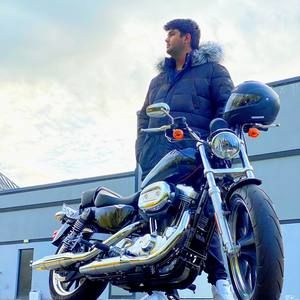 Meet your Posher, Anant